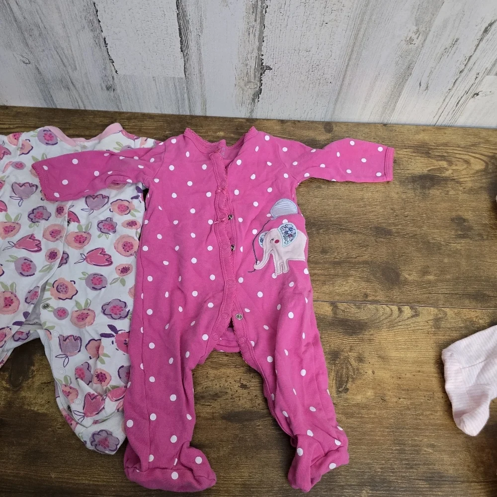 Baby Girls Size 6 Months Footsie Pajama Lot Of 4